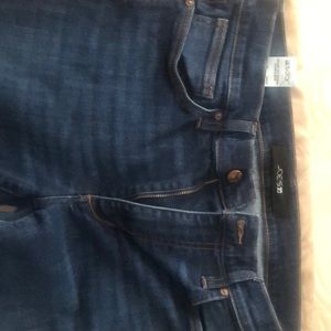 Selling the Joe’s The Asher jeans. Size W36 straight and narrow jeans